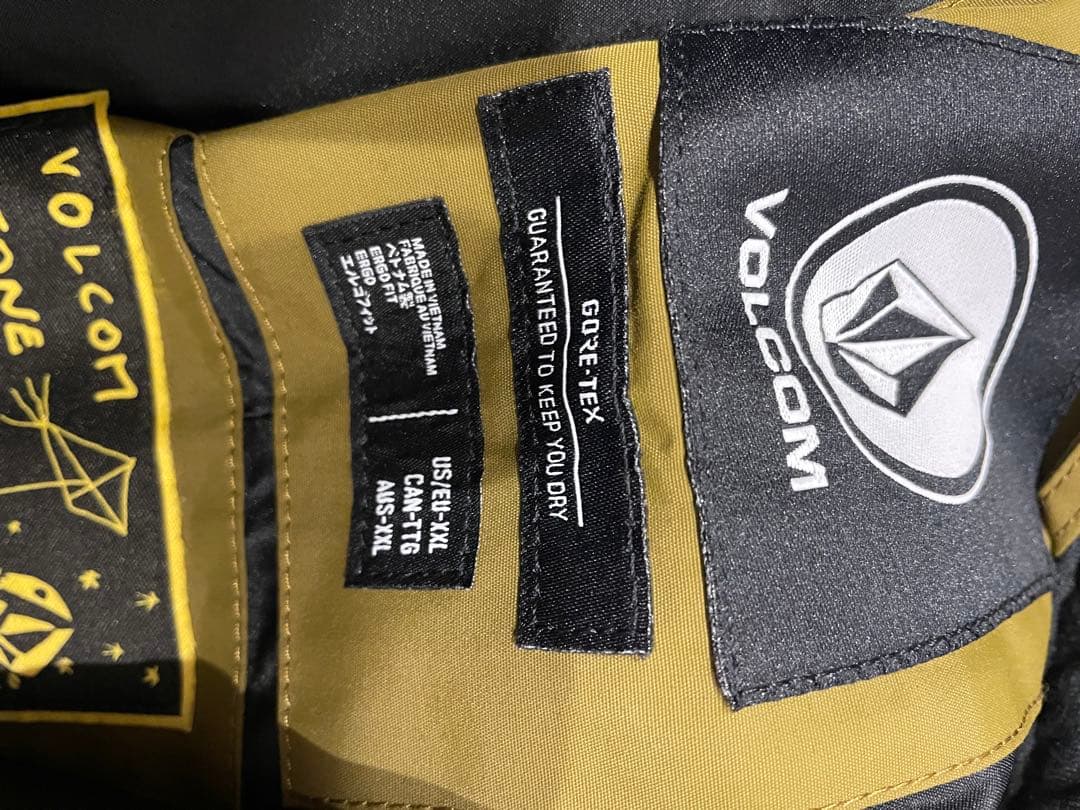 ボルコム　ゴアテックス XXL パンツ