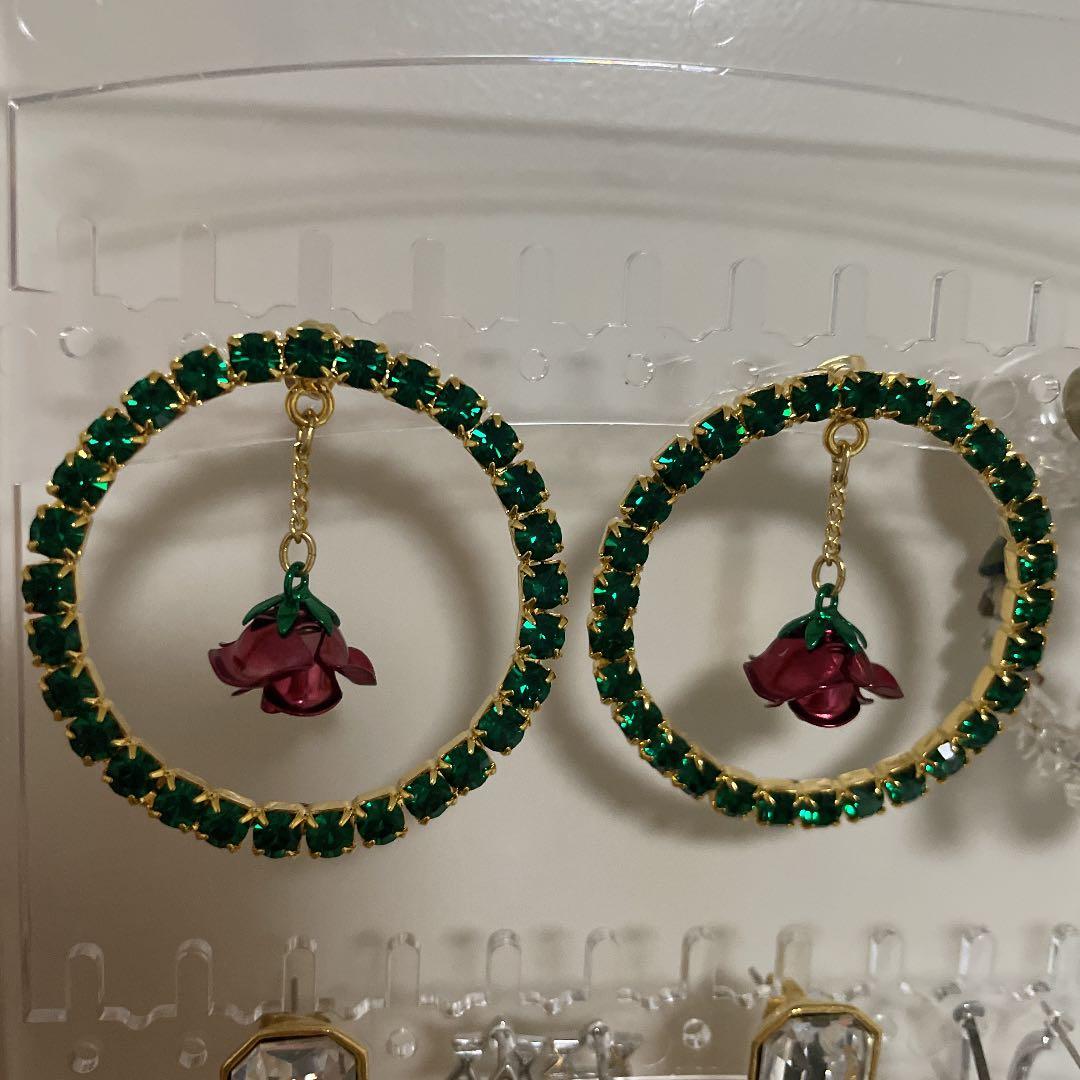 PAMEO POSE ピアス