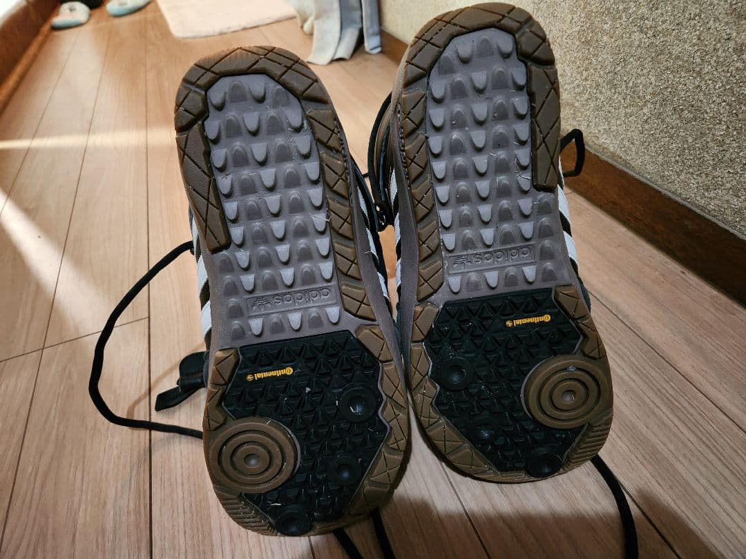 adidas スノーボードブーツ 8.5サイズ