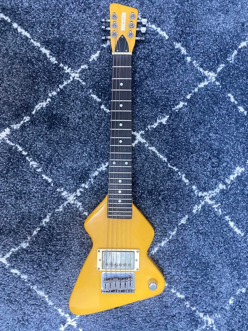 ROCKSON イエロー　チキータレプリカ　バックトゥザ・フューチャー