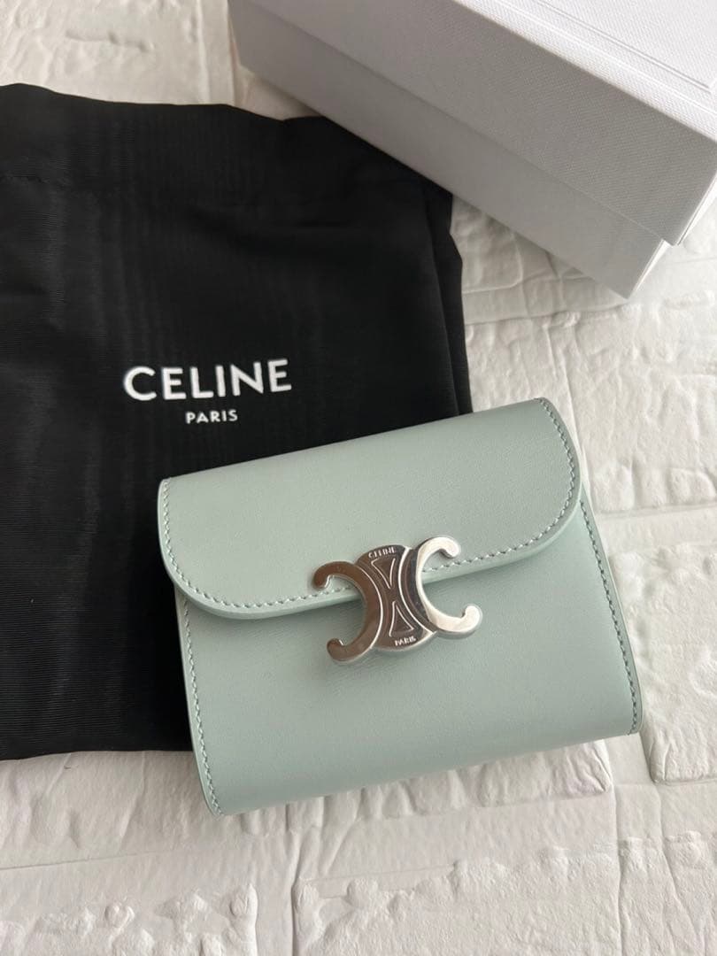 新品 Celine セリーヌ トリオンフ 財布