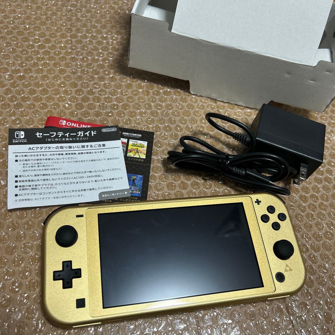 美品　Switch Switch Lite本体 ハイラルエディション