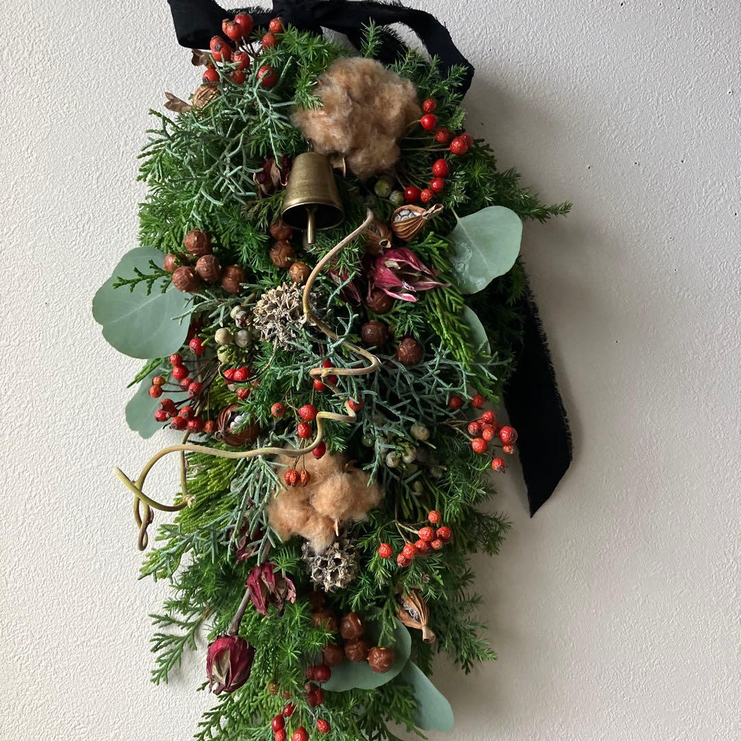 コットンと赤い実のクリスマススワッグガーランド　ローゼル　野バラの実