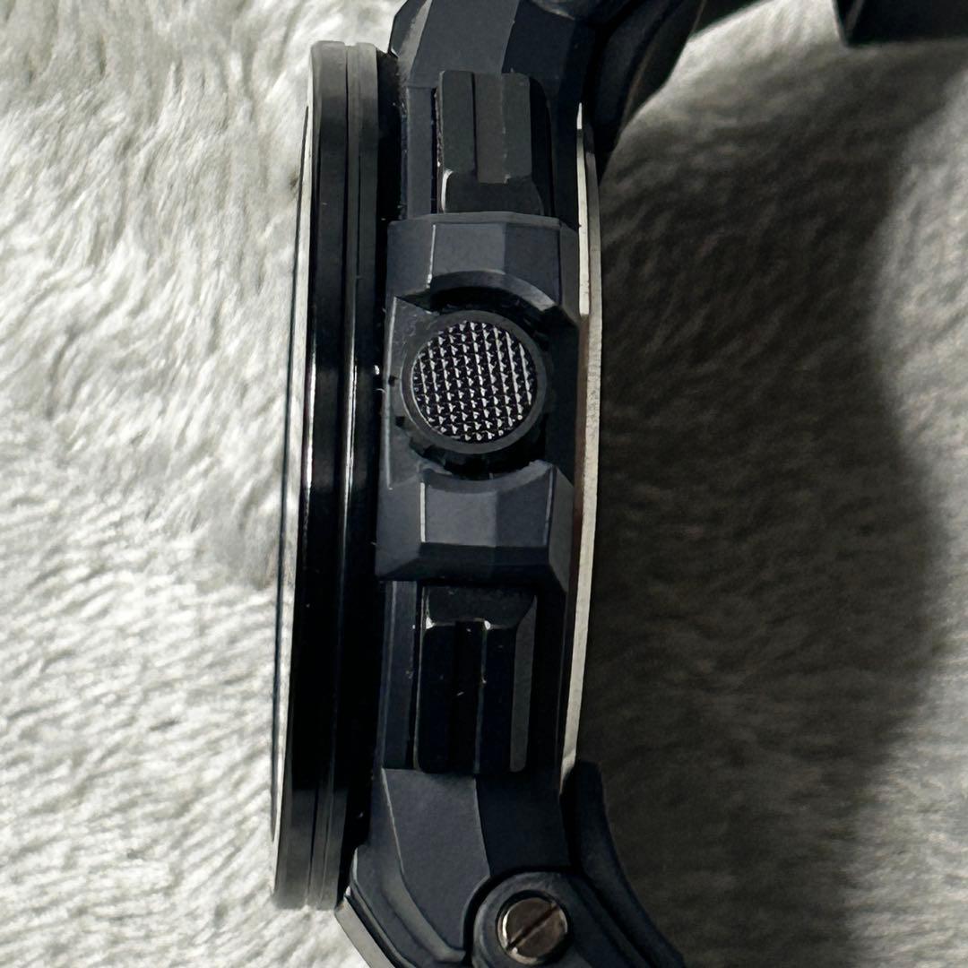 【極美品】カシオ プロトレック PRW-7000-1AJF 電波ソーラー 箱付き