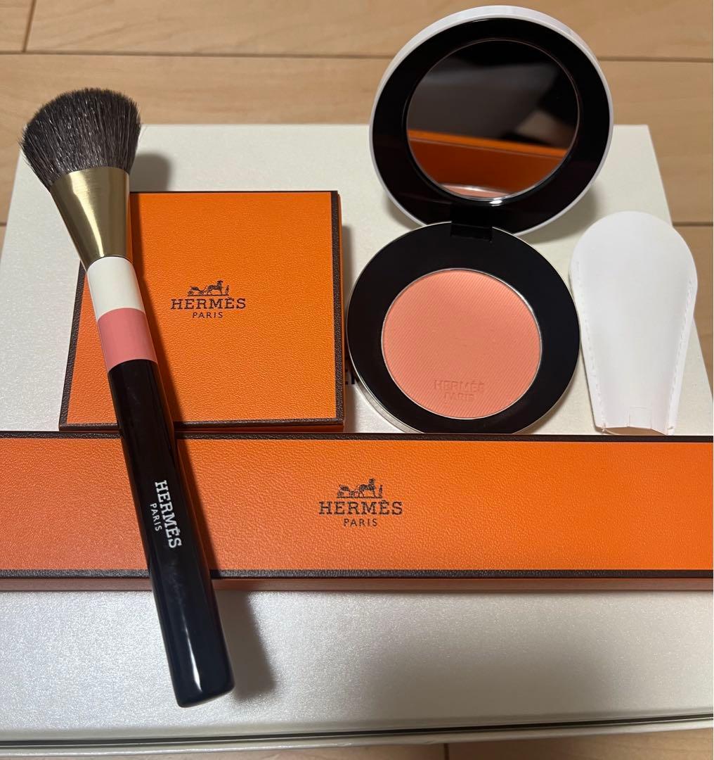 エルメス フェイスブラシ&HERMES パウダーチーク 23 ローズブラッシュ