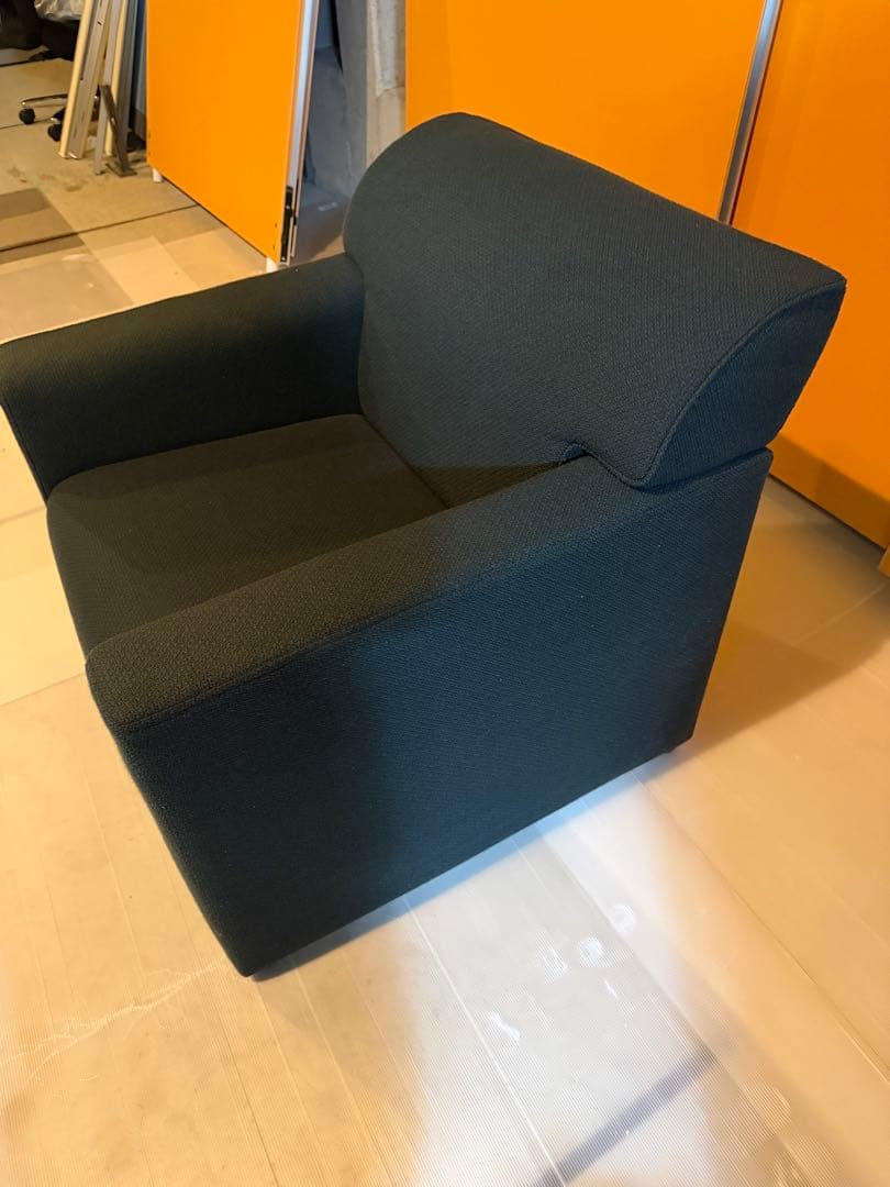 応接室用ソファ1人掛け×3、3人掛け×1 引き取り限定