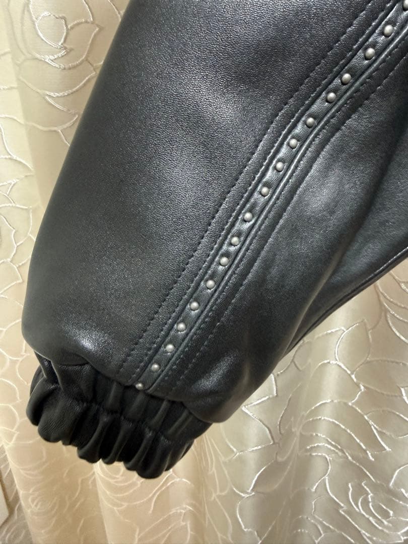 タグ有supreme Studded Hooded Leather Jacket