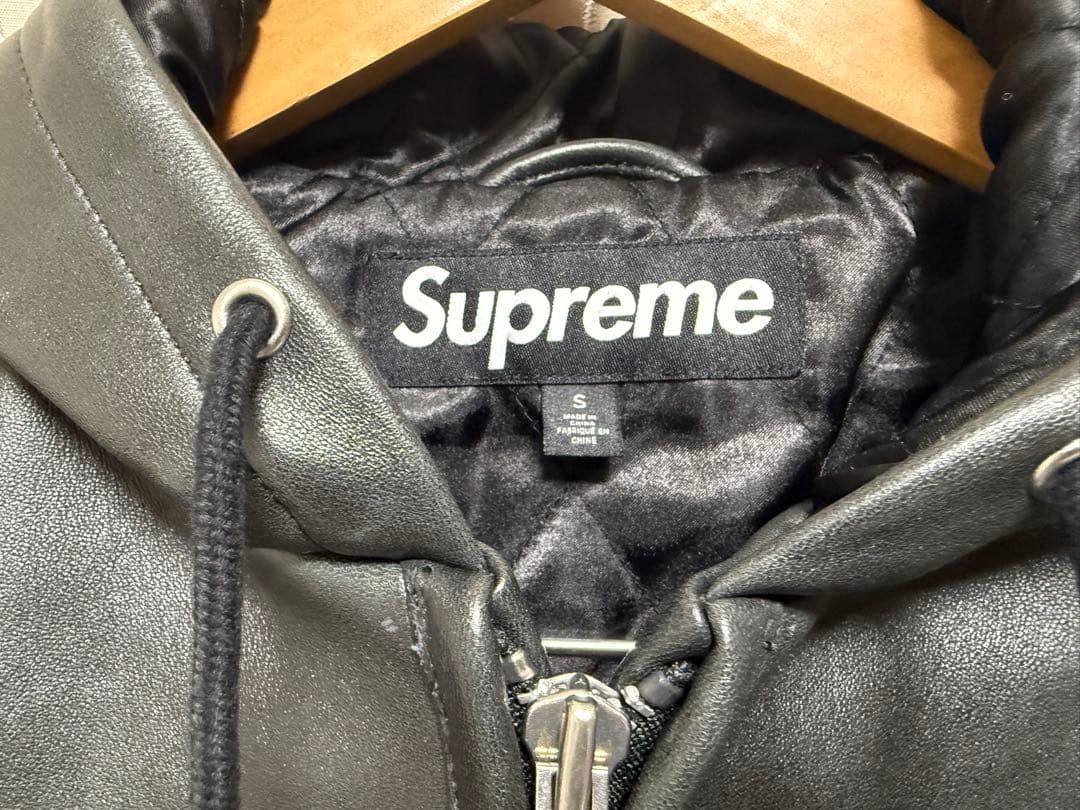 タグ有supreme Studded Hooded Leather Jacket