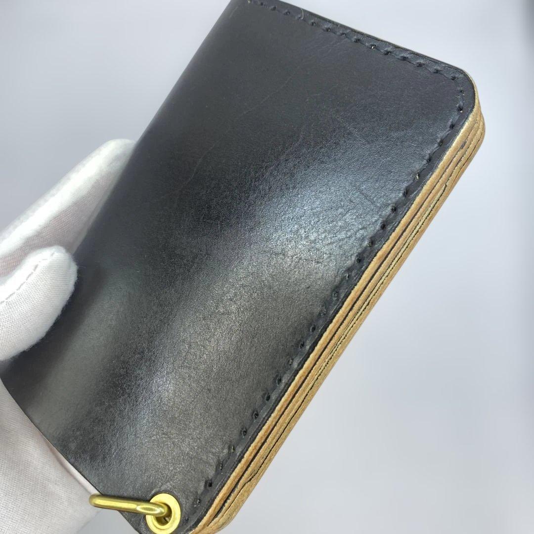 【無骨x上質 お札折らず収納】 丘染めブラック 手染めミドルトラッカーウォレット