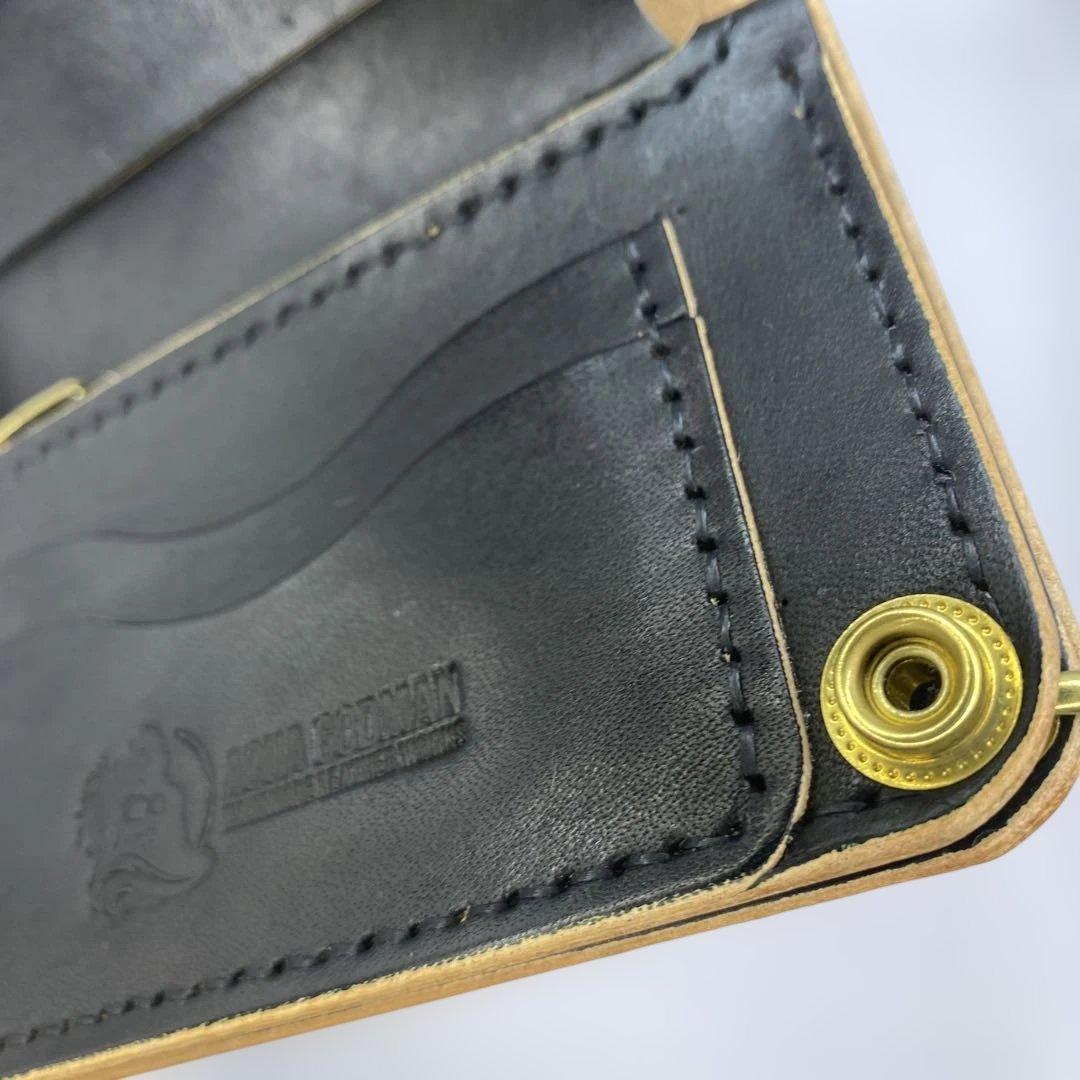 【無骨x上質 お札折らず収納】 丘染めブラック 手染めミドルトラッカーウォレット