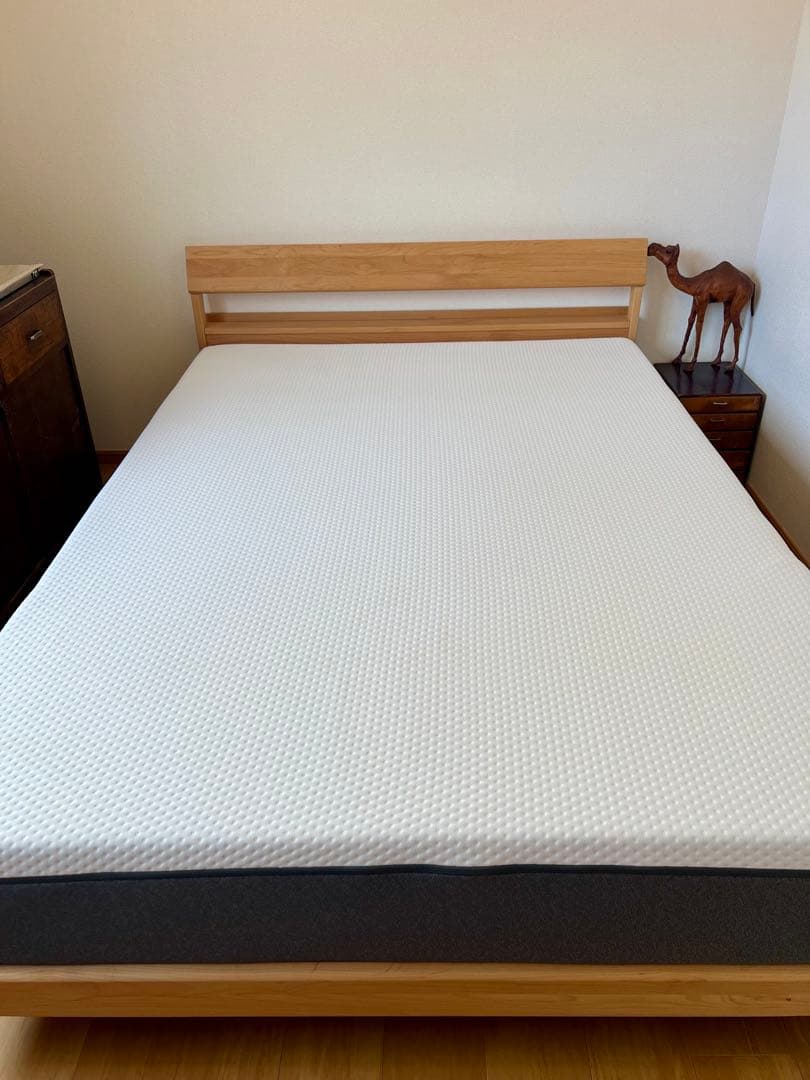 直接引き取りのみ　ダブルベッド&エマスリープダブルマットレスのセット　岡山・倉敷