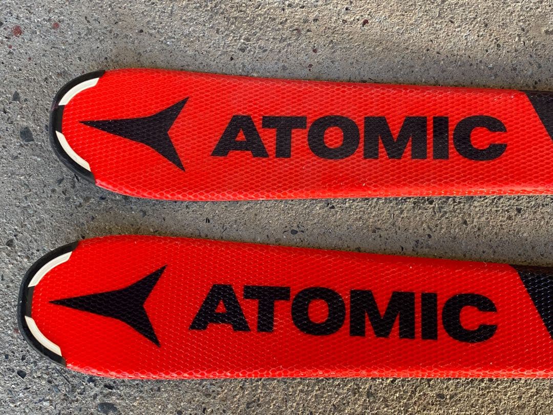 Atomic J2 スキーセット Salomonブーツ付き