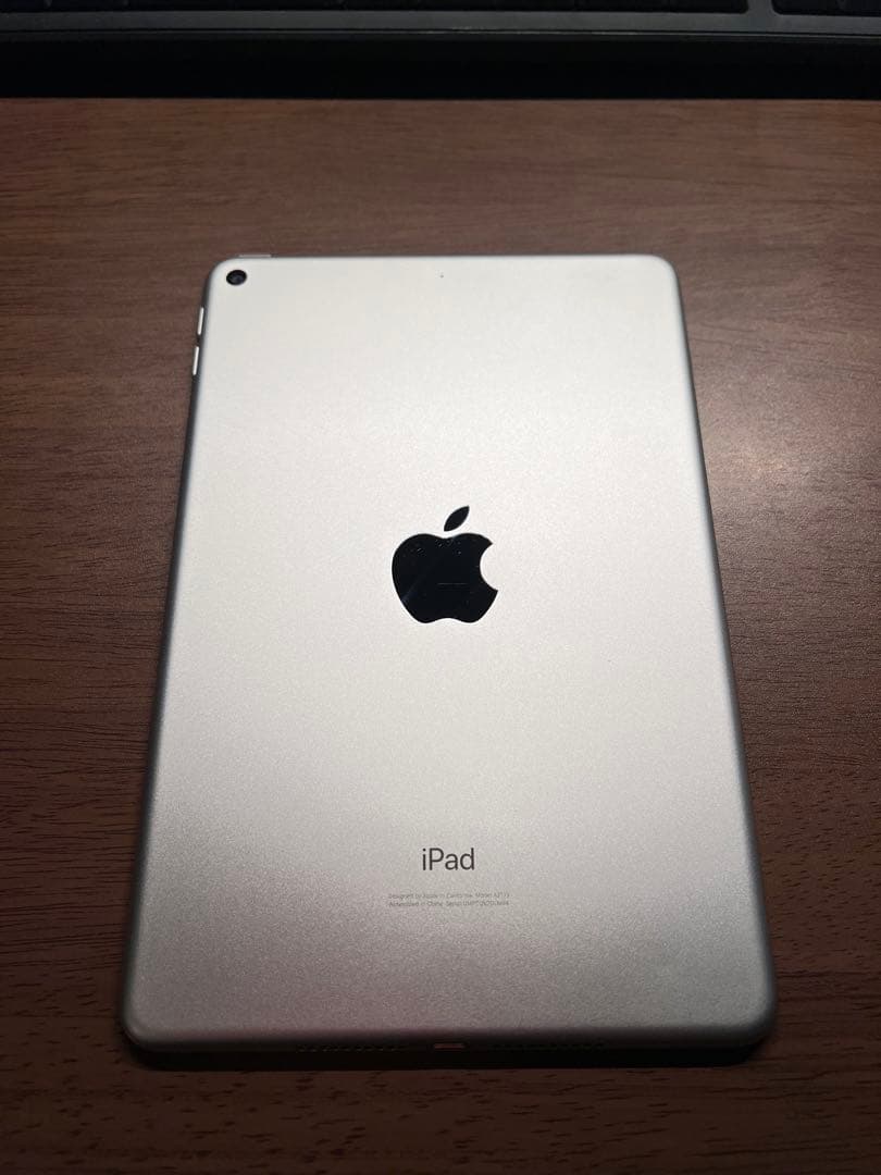 iPad mini (第5世代) Wi-Fiモデル 64GB シルバー