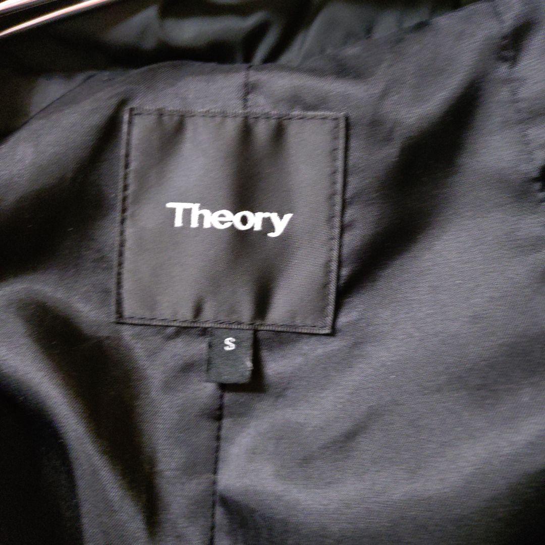 美品 Theory 現行タグ 黒 ダウン ショート スタンドカラー　軽くて暖かい
