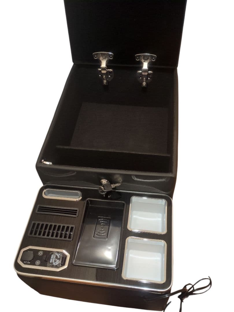 【新品未使用】Echimy ハイエース 200系 パーツ内装 コンソールボックス