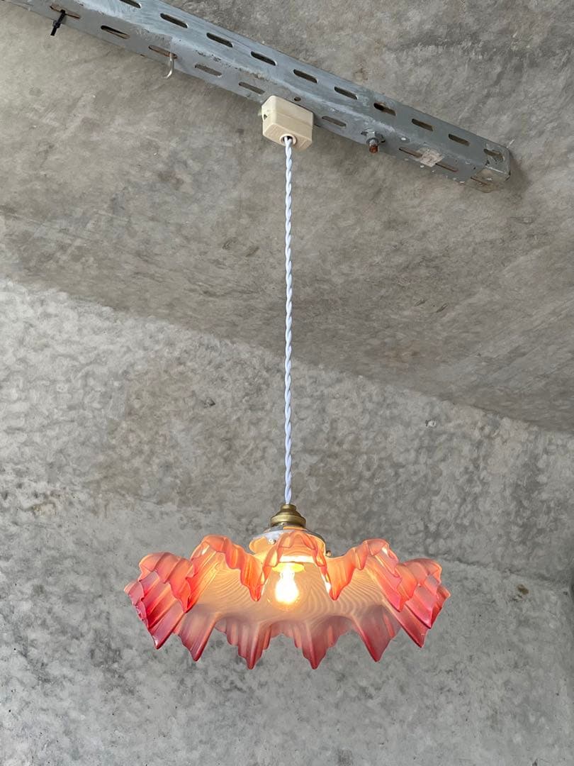 78. 40’s フランスアンティーク　古民家 ガラスシェードペンダントランプ