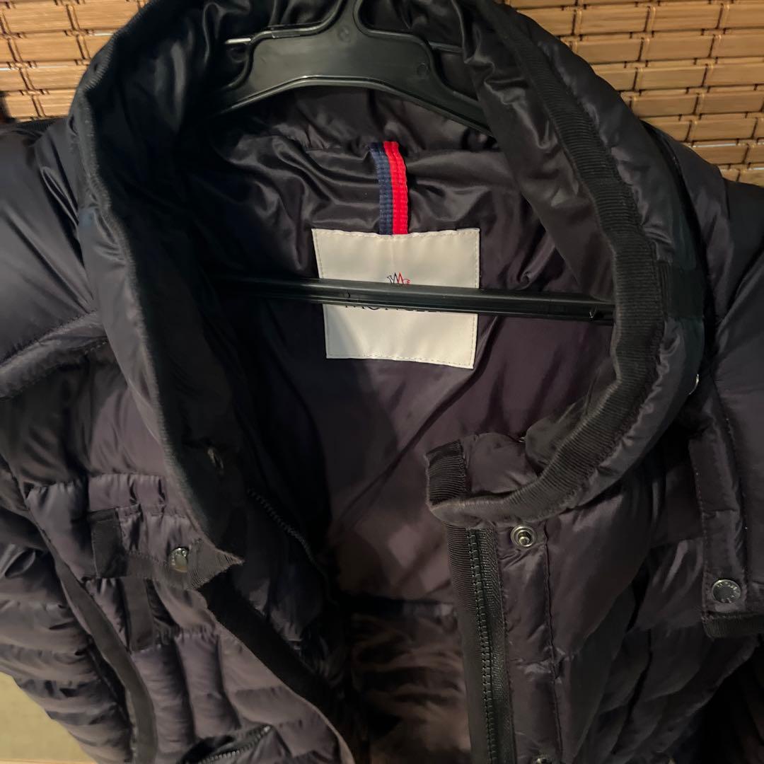 MONCLER ダークグレー ロングダウンジャケット