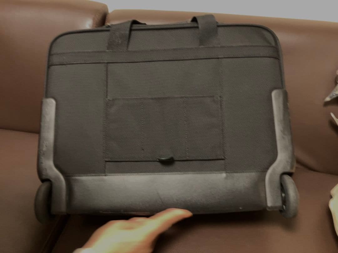 TUMI ブラック キャリーケース 261040D4