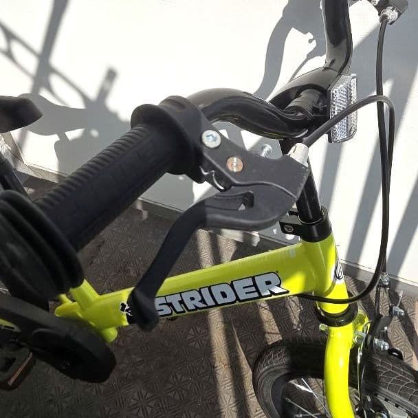 STRIDER 14x ライムイエロー