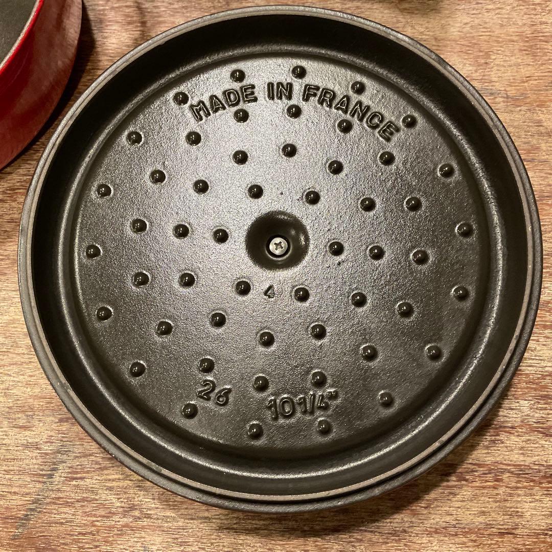 極美品！26cm ストウブ 浅型 シャロー ラウンド ココット チェリー