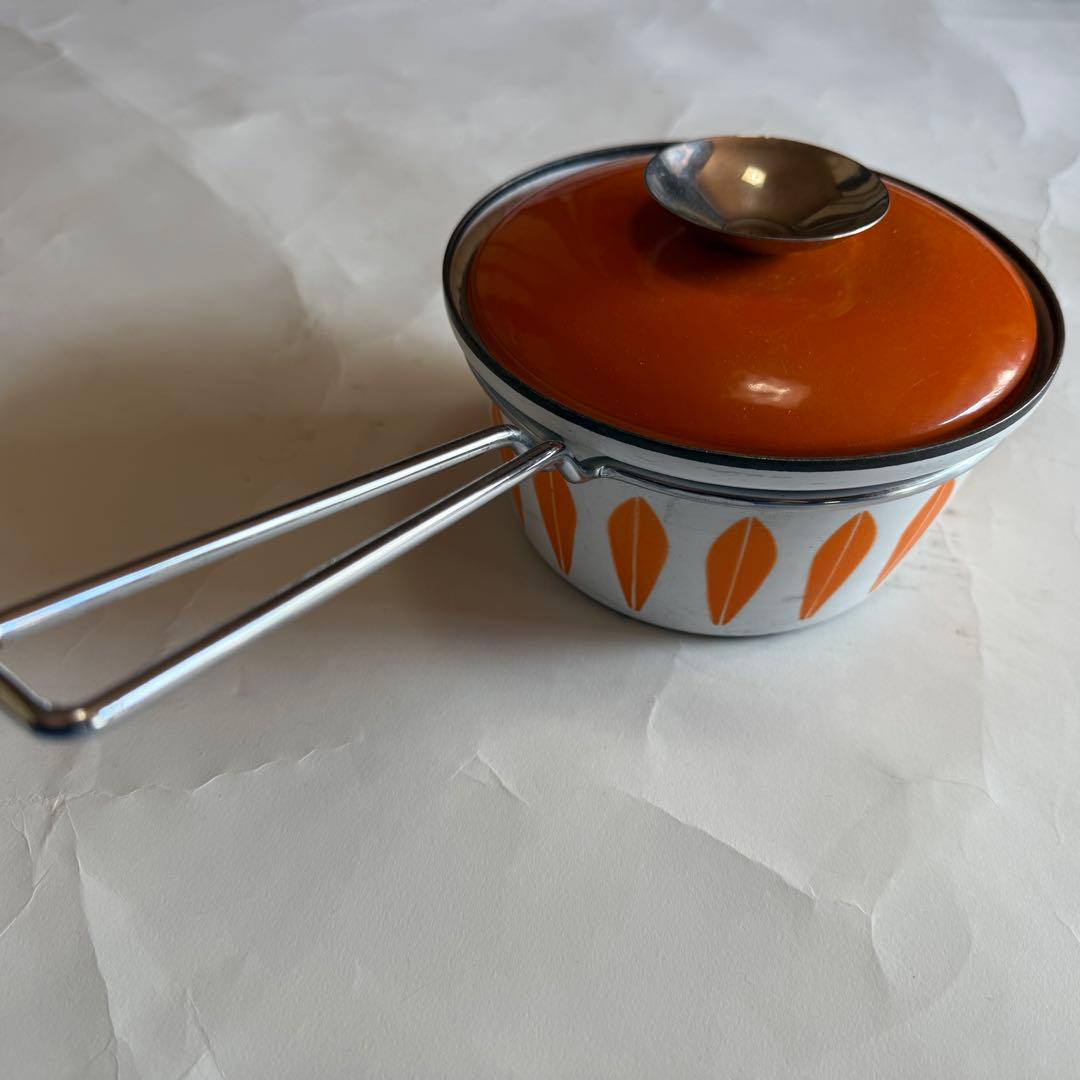 北欧ビンテージ食器　キャサリンホルム　ホーロー　片手鍋　ロータス