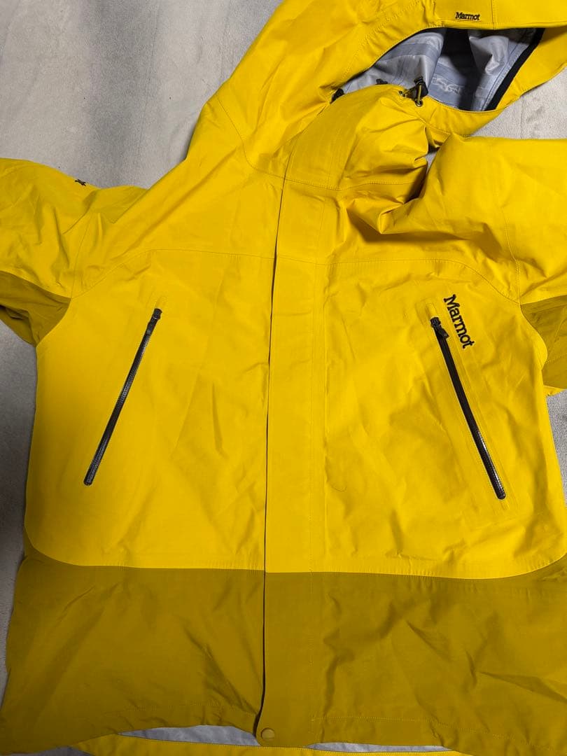 塚*治様 Marmot　　SPIRE JACKET ゴアテックス　シェル　サイズ