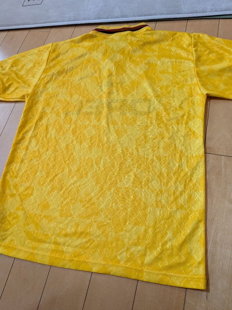 ヴィンテージユニフォームミランオーセンティックユニフォームイエロー