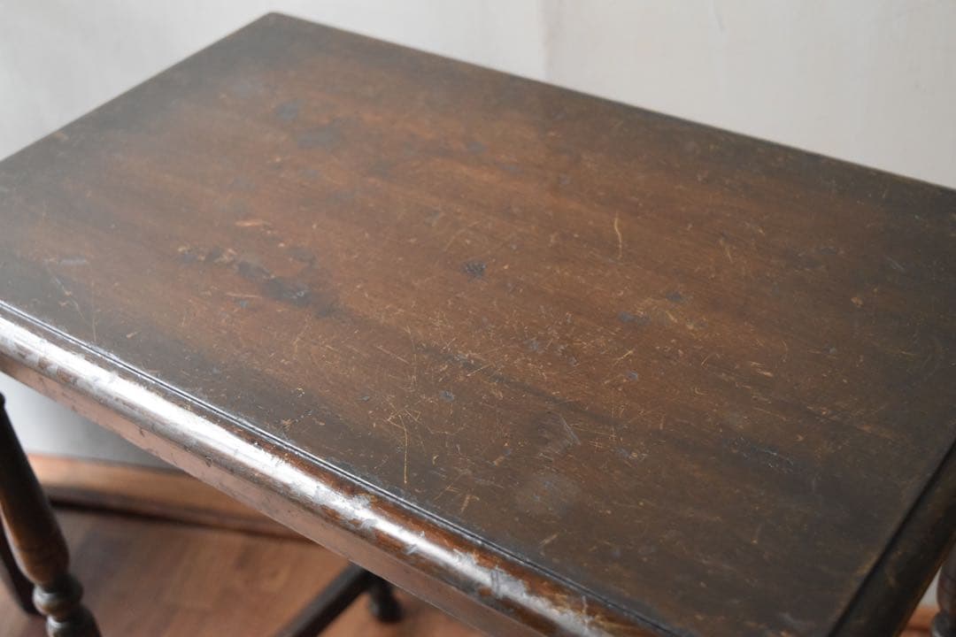 room7 UK ネストテーブル