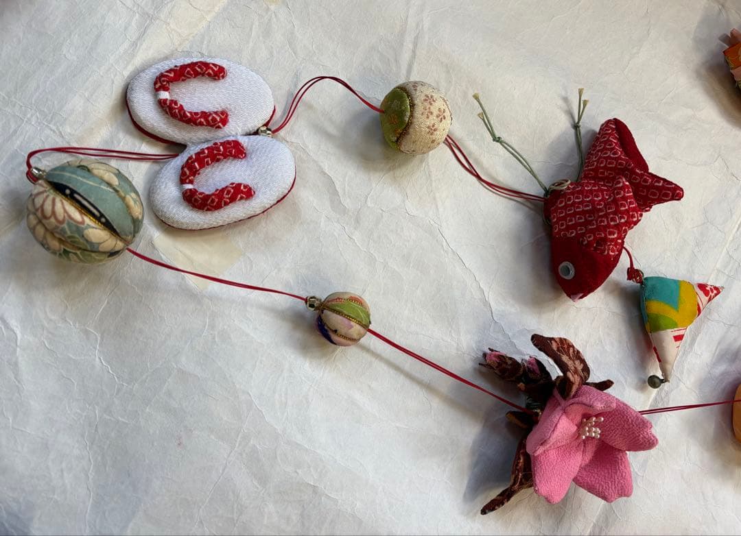 さげもん　雛飾り　お雛様　吊るし飾り　一点物　ハンドメイド　正絹　縮緬細工　鞠