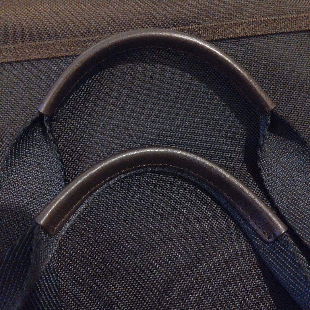 国内正規品　美品 TUMI East West Tote ブラック