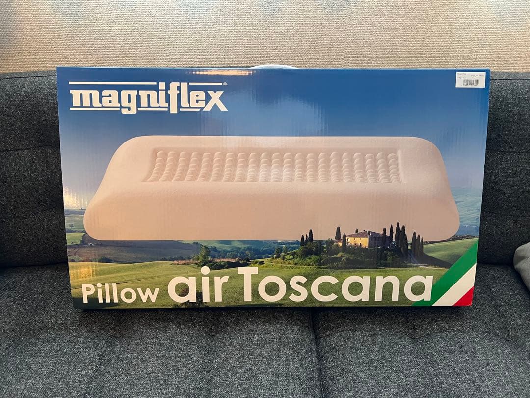 magniflex エアートスカーナ 枕（保証書付き）