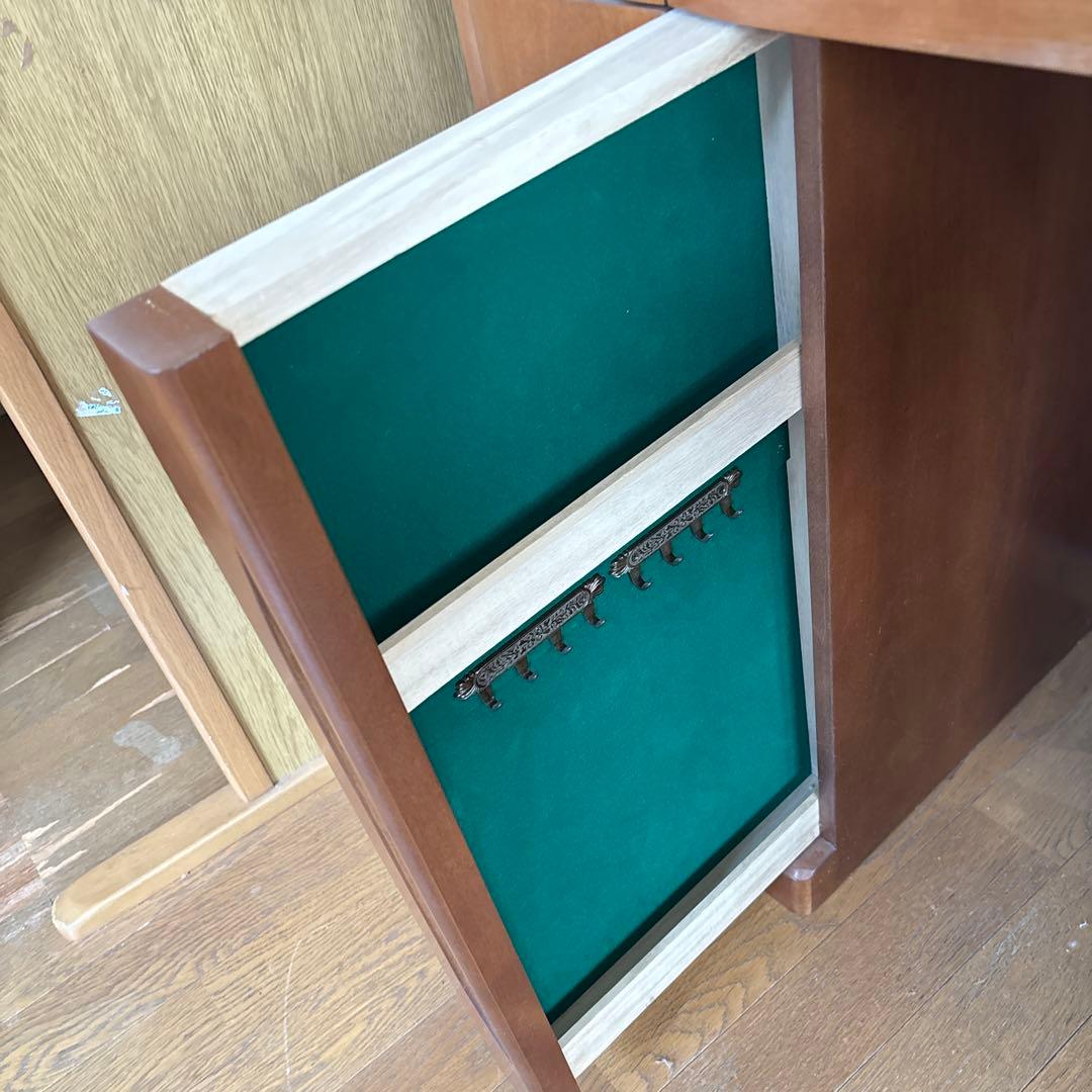 化粧台　レトロ