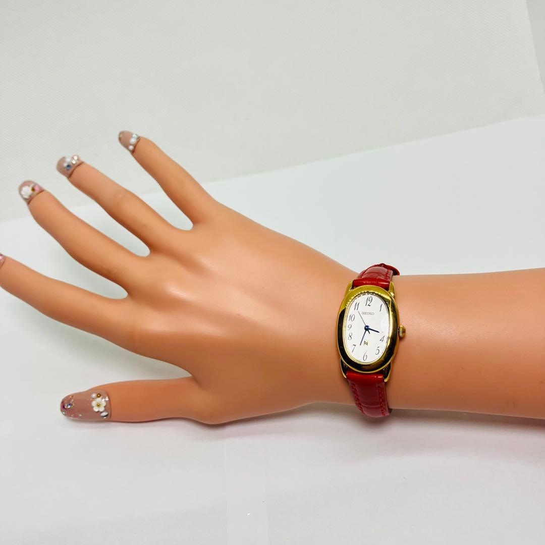SEIKO セイコー ノイエ クォーツ レディース腕時計 稼働品