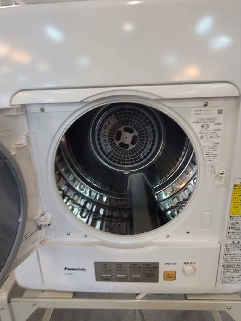 Panasonic 除湿形電気衣類乾燥機　NH-D603 6kg 2023年製