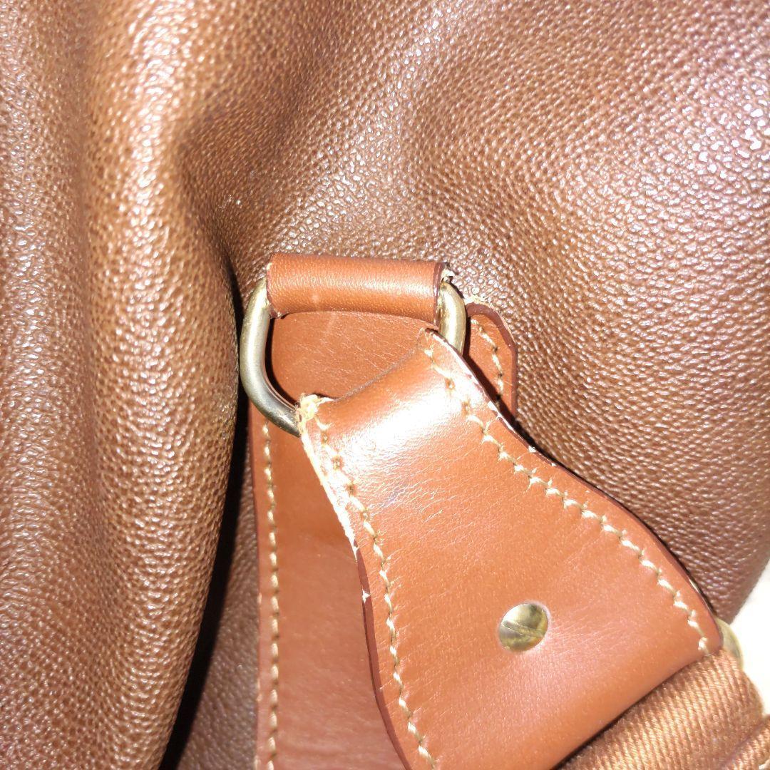 【人気のレザー＆ノバチェック】BURBERRY ボストンバッグ 肩かけ有