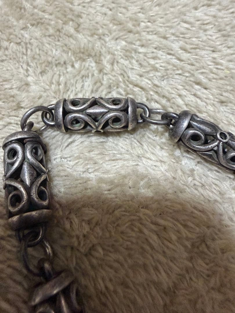 重厚感 シルバーカラーブレスレット デザインブレス