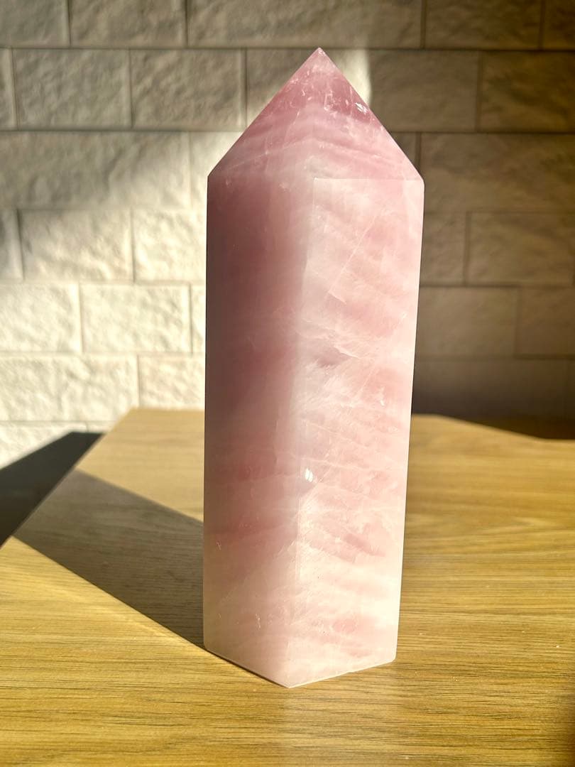 ローズクォーツ　ポイント　六角柱　約1.2キロ