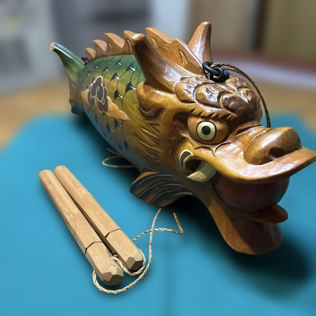 焼肉店、韓国居酒屋、韓国系飲食店のディスプレイ、呼び木魚