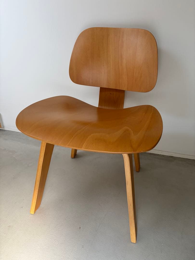 【　y　】リプロダクト、チャールズ&レイ・イームズ DCWチェア