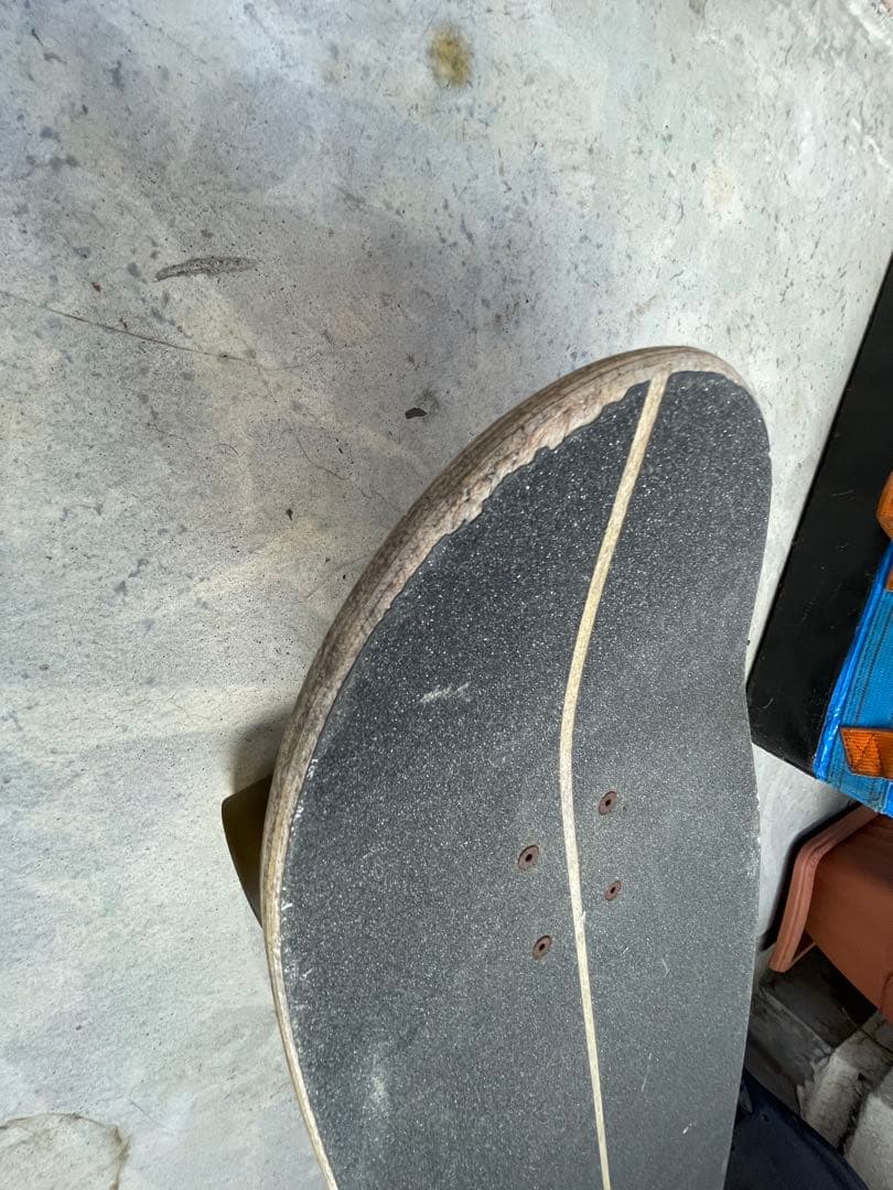 Taylor Knox スケートボード Carver Skateboards