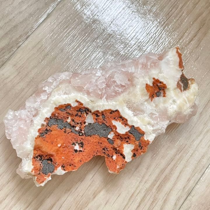 ピンクアポフィライト ♡ クラスター