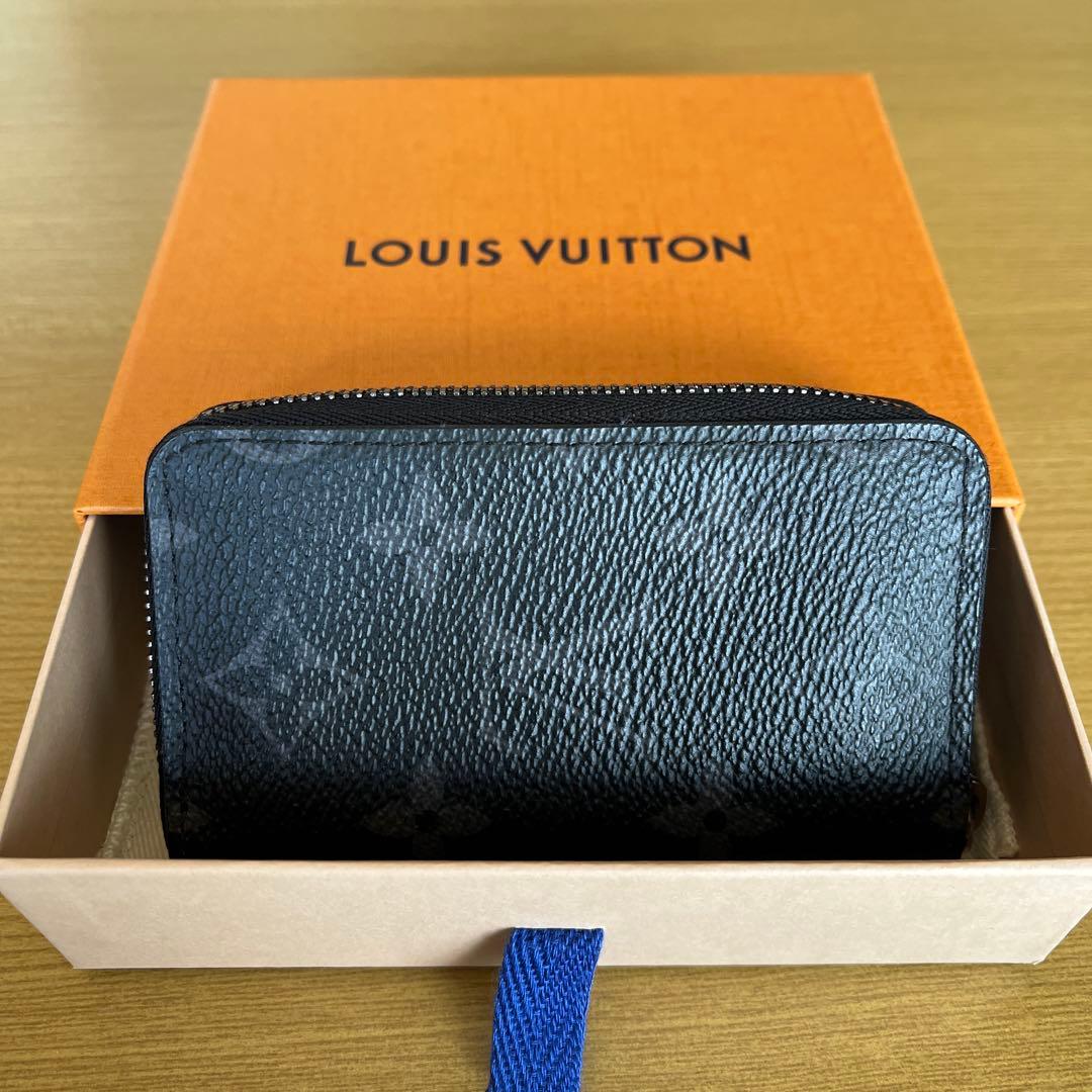 ルイヴィトン エクリプス ジッピー パース ヴェルティカル M81662