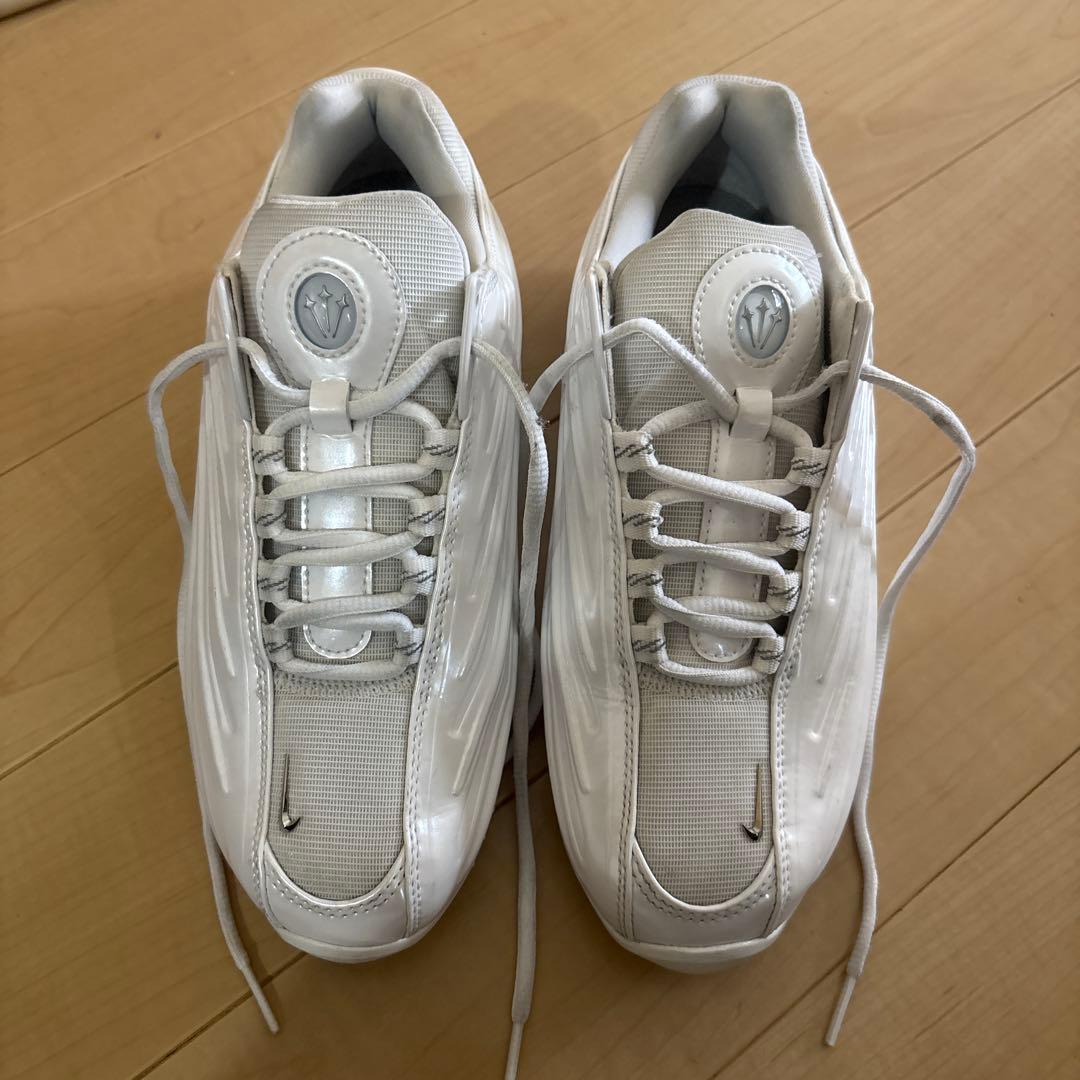 NIKE ドレイクノクタ　NIKEホットステップ2ホワイト24．5