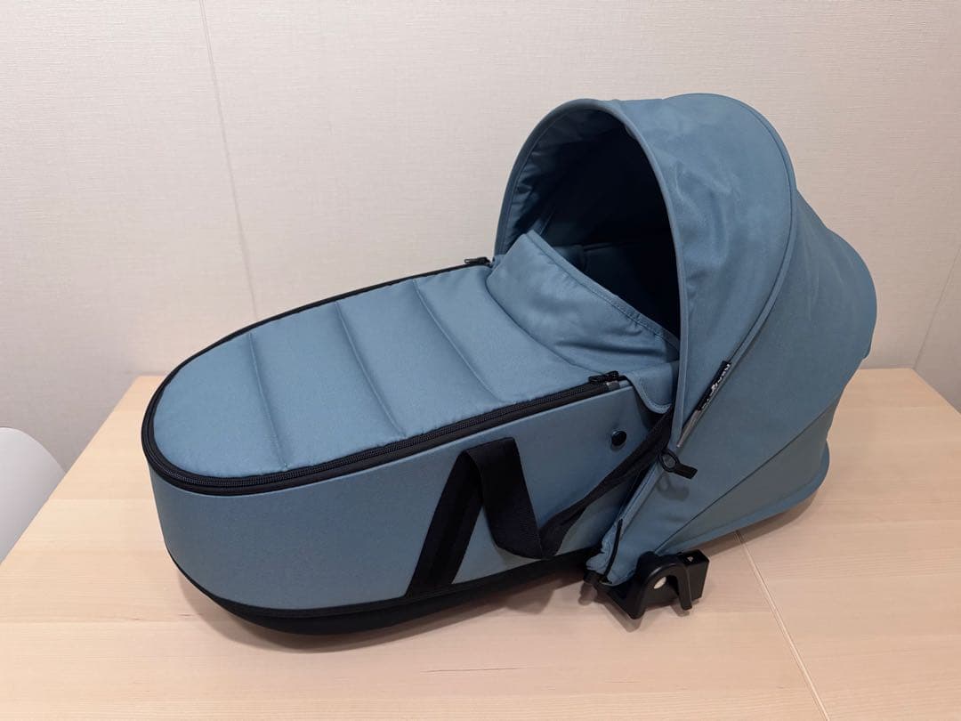 美品　BABYZEN YOYO専用 バシネット　アクア アダプター付き
