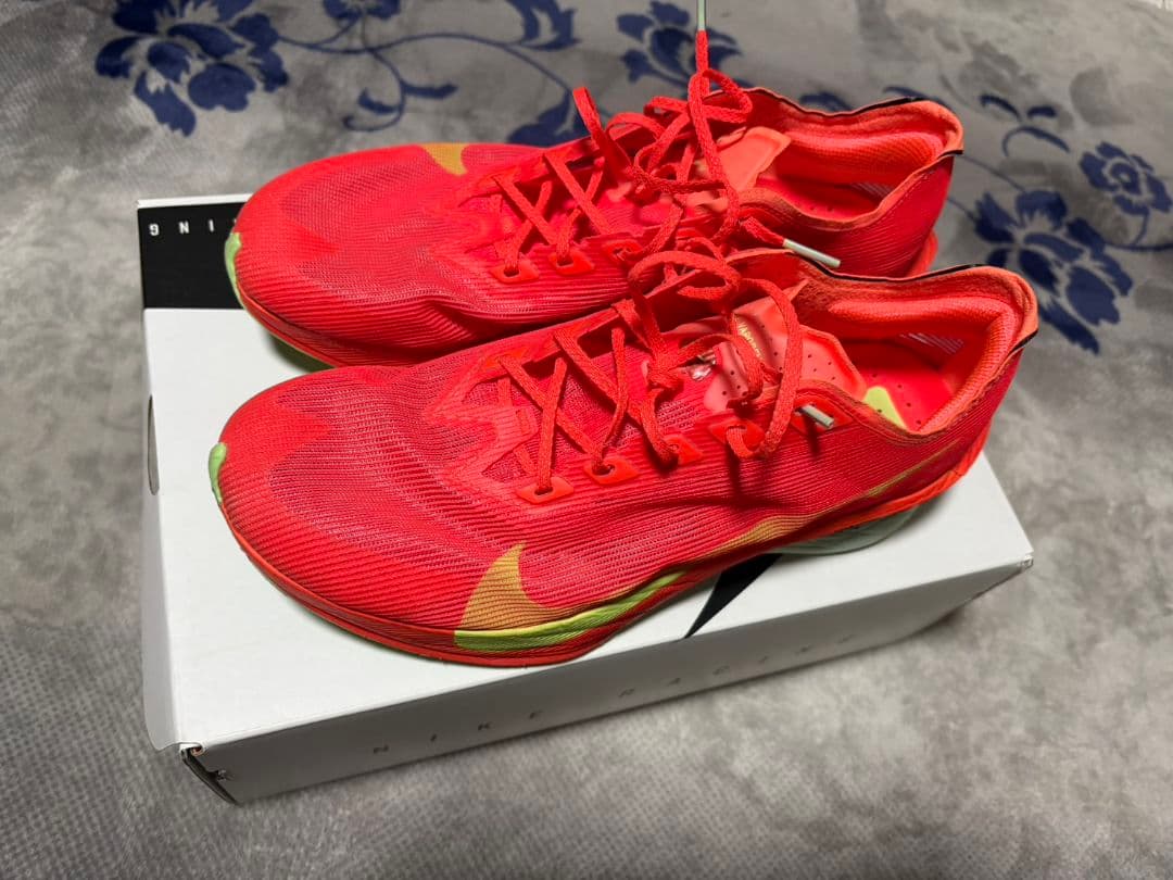 ナイキ ヴェイパーフライ 4　27cm