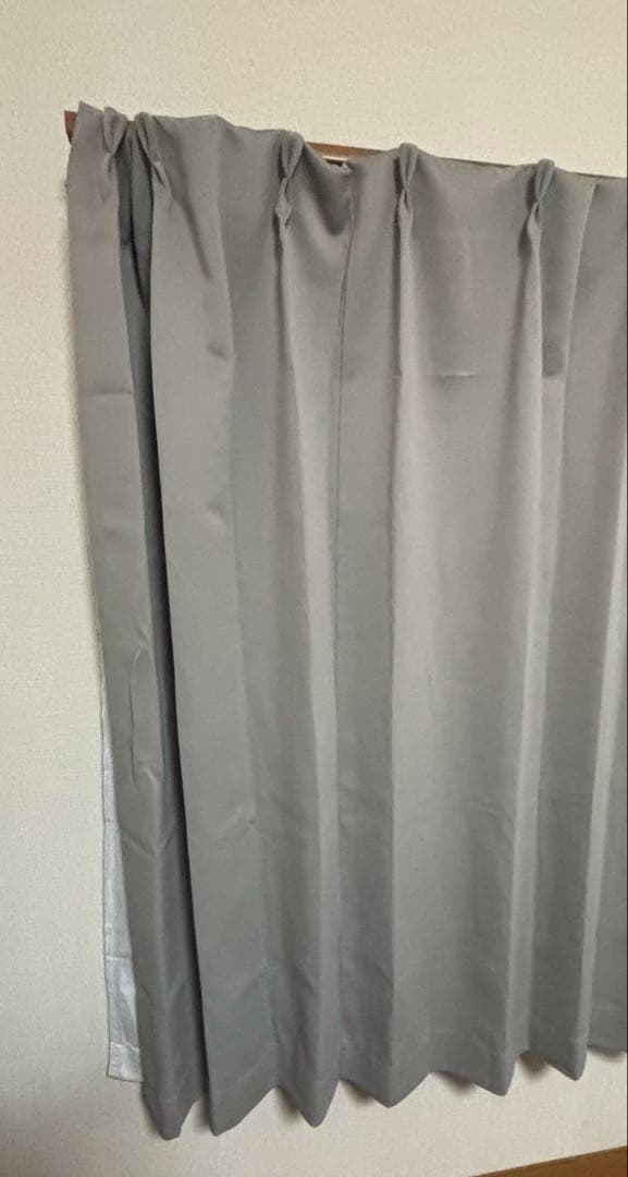 カーテン2枚組X2 スモークグレー　レースカーテン　150×135 遮光ほぼ新品