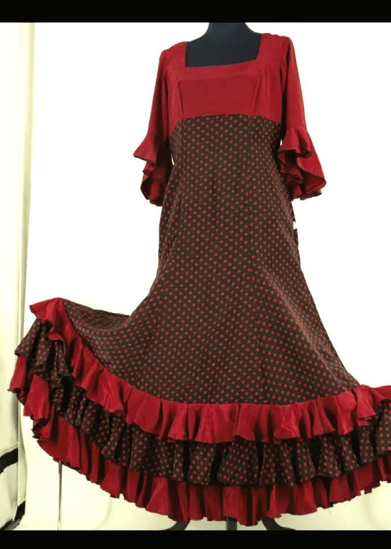 【美品 フラメンコ衣装】レッド×豪華ボランテ MOLINA SEVILLA