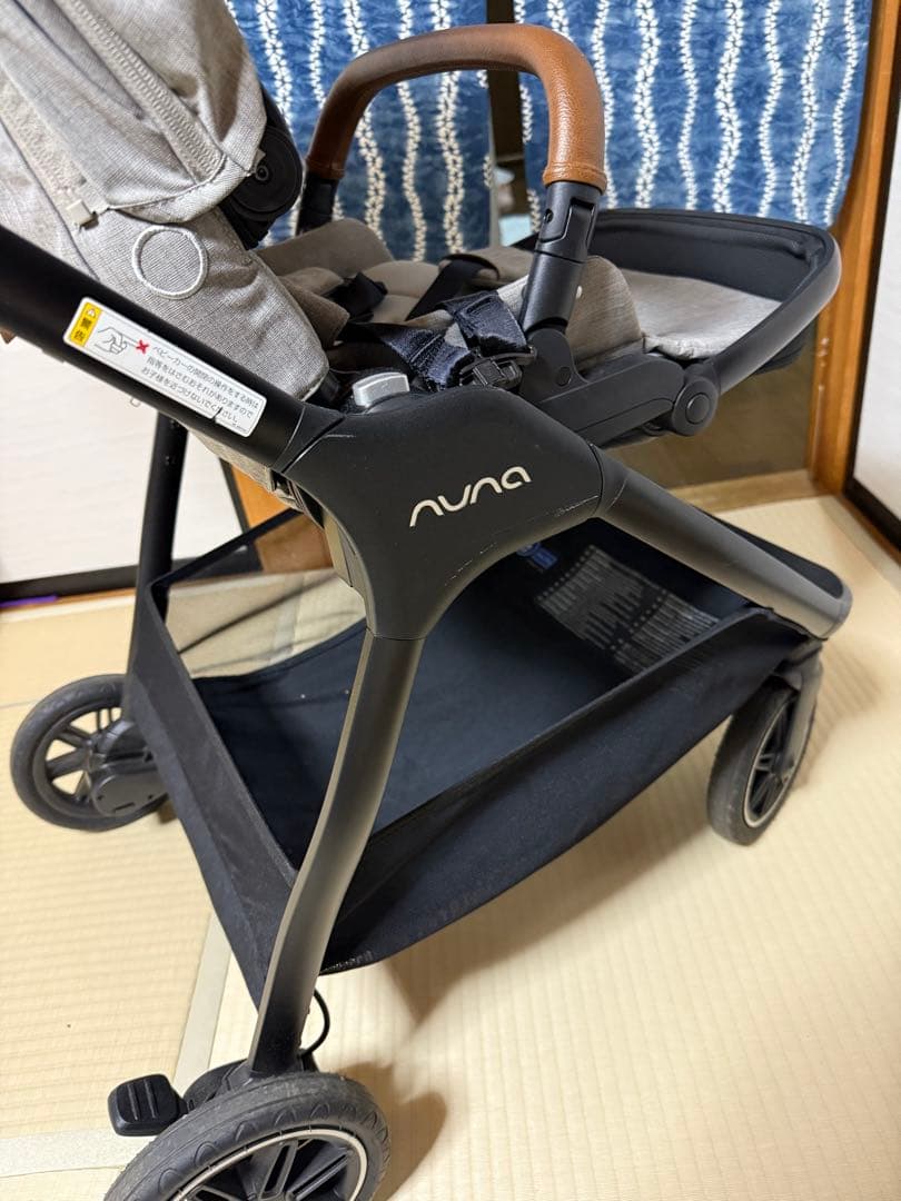 NUNA ベビーカー ヘーゼルウッド nuna ベビーカー TRIV next