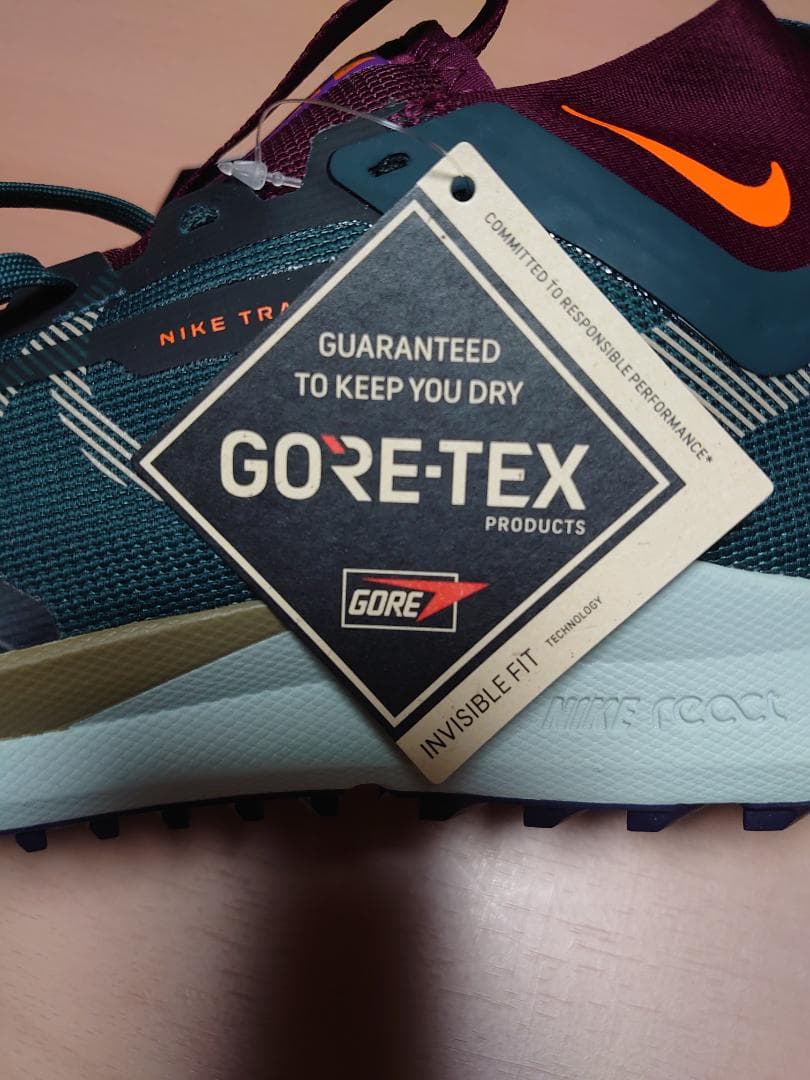 【新品タグ付き】ナイキ リアクト ペガサス トレイル 4 GTX 26cm