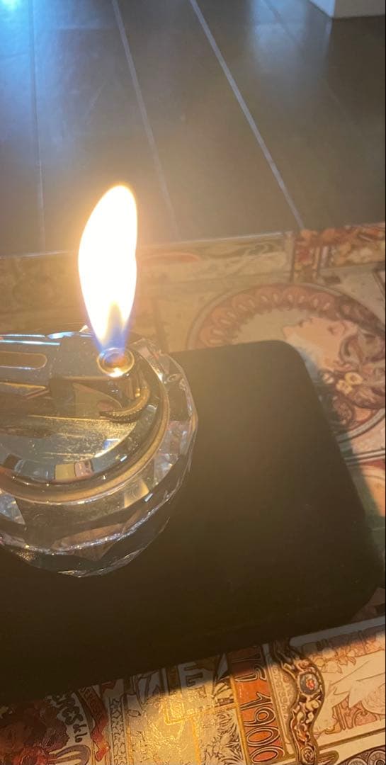 置物 Swarovski Cigarette Lighter
